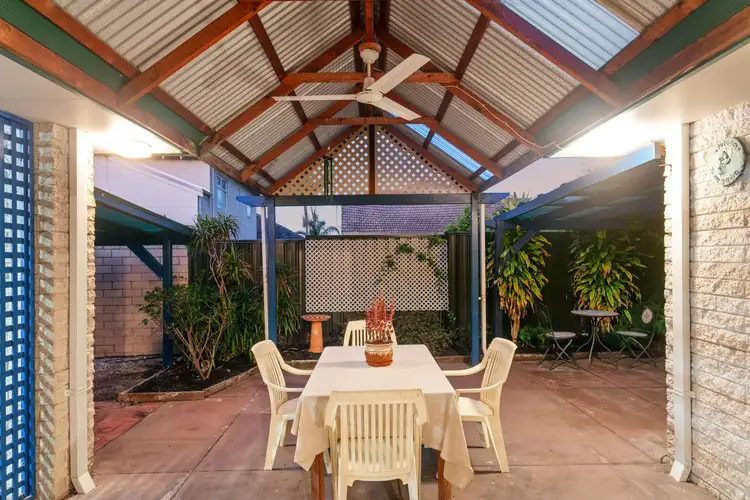 Fourth view of Homely house listing, 4 Melview Court, Melville WA 6156
