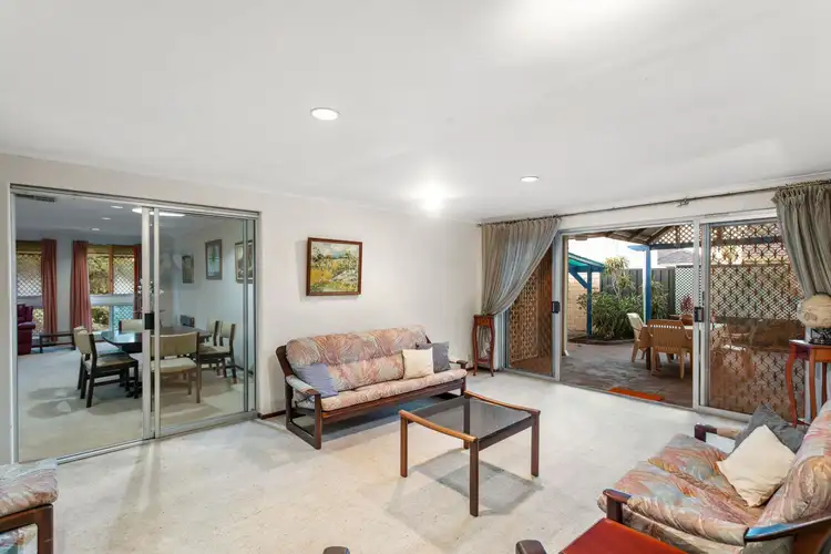 Fifth view of Homely house listing, 4 Melview Court, Melville WA 6156
