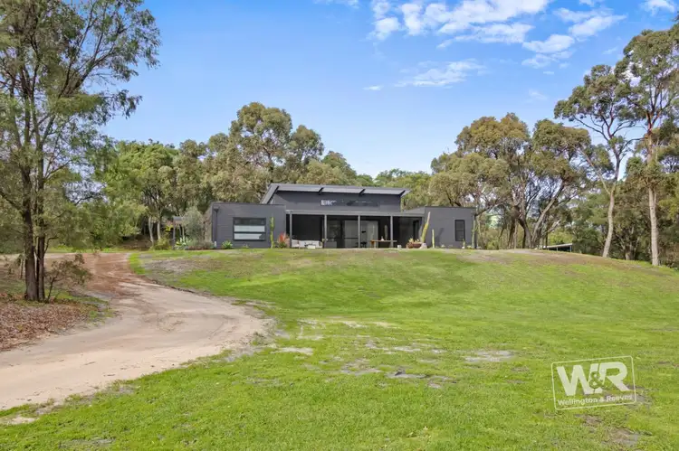89 Home Road, Robinson WA 6330