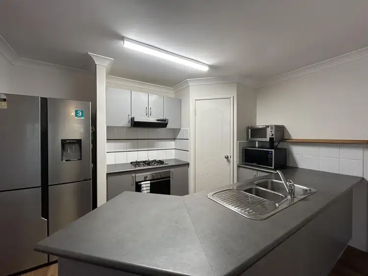 30 Beard Place, Queens Park WA 6107