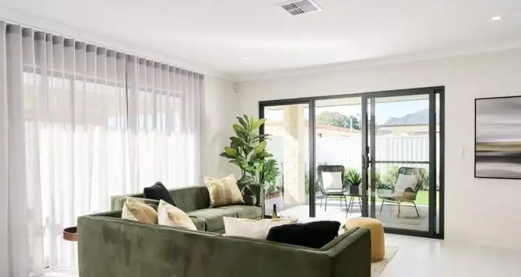 Fifth view of Homely house listing, 33 Overland Approach, Wanneroo WA 6065