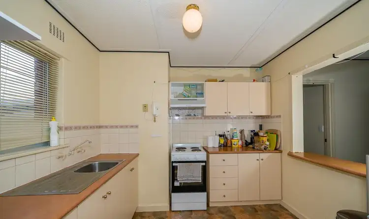 Second view of Homely unit listing, 16/10 Prescott Place, Orelia WA 6167