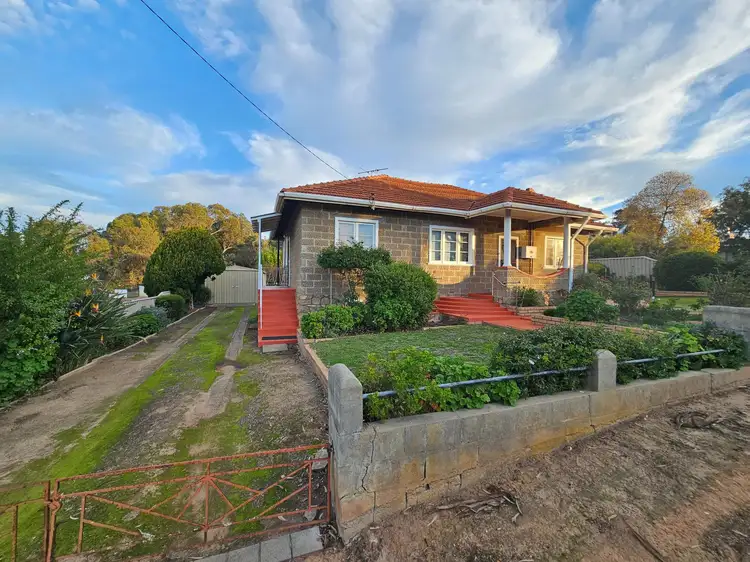 3 Barron Street, Boyup Brook WA 6244