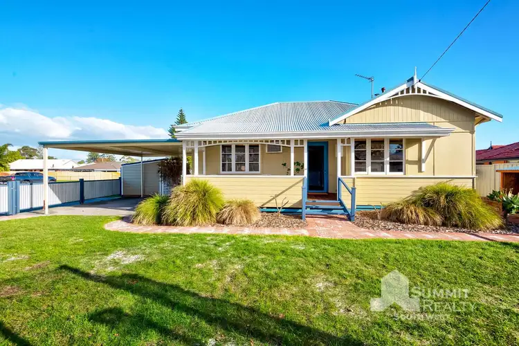 14 Lowe Street, Carey Park WA 6230