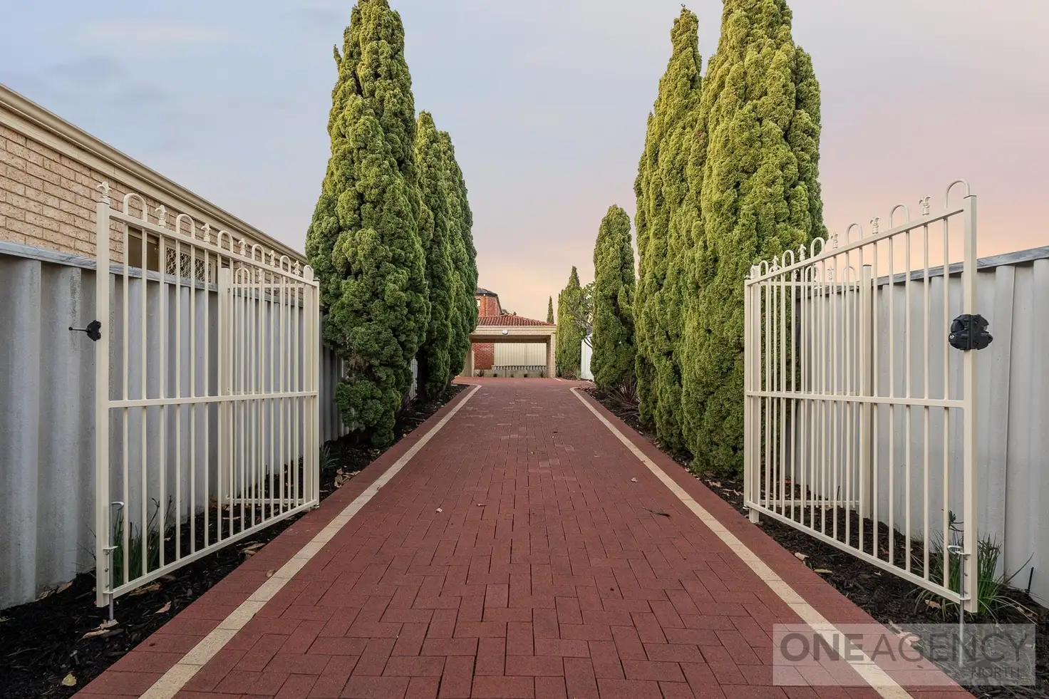 Main view of Homely house listing, 2/158 Hillsborough Drive, Nollamara WA 6061