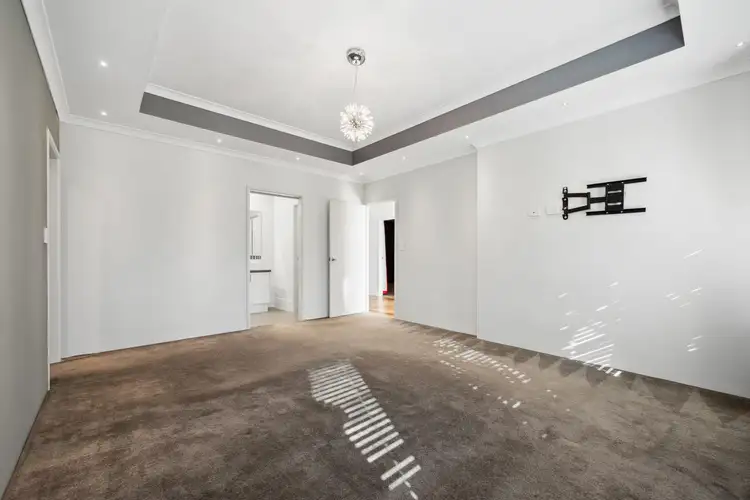 Fifth view of Homely house listing, 7 GLASTONBURY STREET, Leda WA 6170