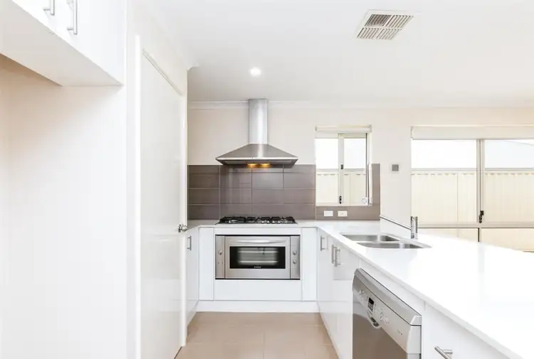 Fifth view of Homely house listing, 20 Monticola Gardens, Aubin Grove WA 6164