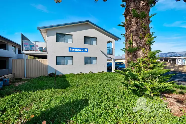 2/121 Ocean Drive, Bunbury WA 6230