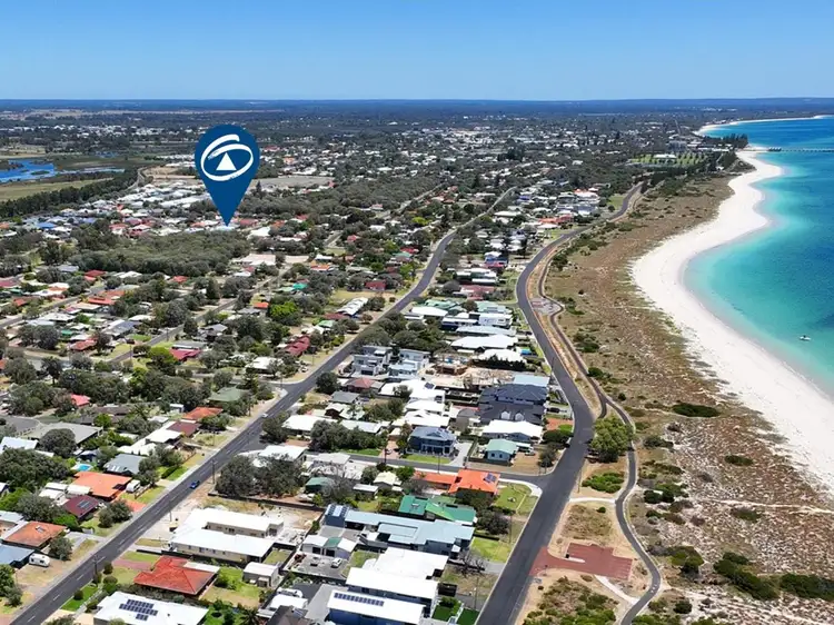 Second view of Homely house listing, 10 Honeyeater Crescent, Geographe WA 6280