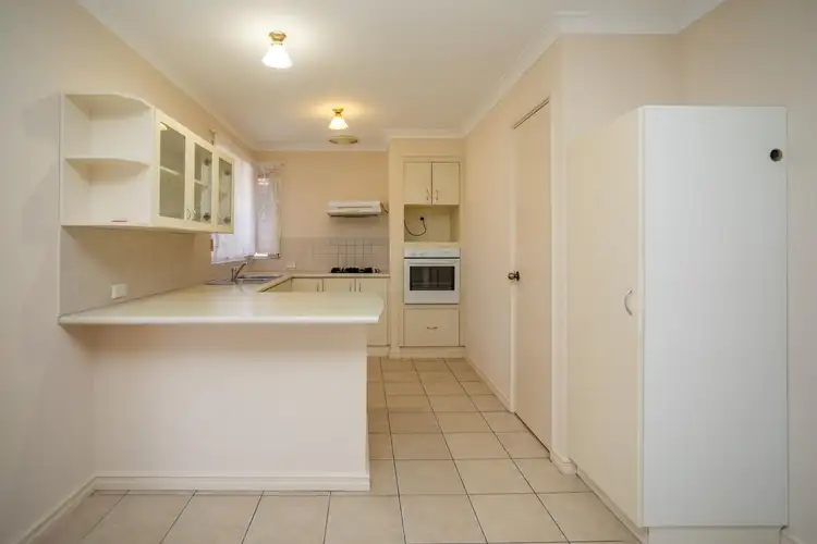 Fourth view of Homely house listing, 9/7 Lester Drive, Thornlie WA 6108