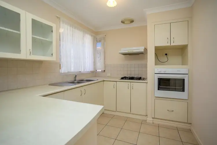 Fifth view of Homely house listing, 9/7 Lester Drive, Thornlie WA 6108