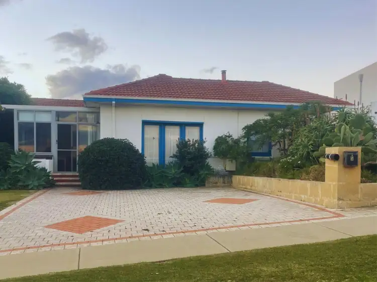 5 Kathleen Street, Trigg WA 6029