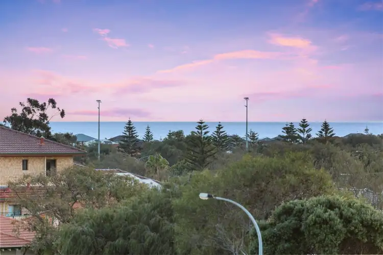 Fourth view of Homely house listing, 5 Kowloon Corner, Currambine WA 6028