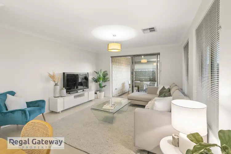 Fifth view of Homely house listing, 1/39 Peppermint Gardens, Aubin Grove WA 6164