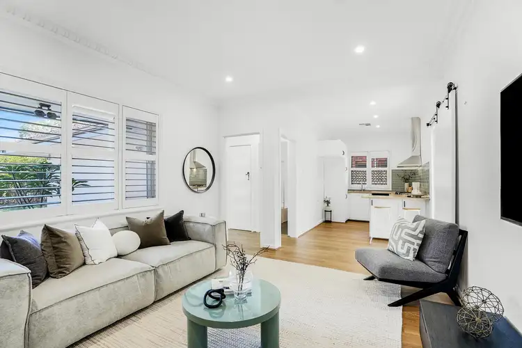 318 Crawford Road, Inglewood WA 6052