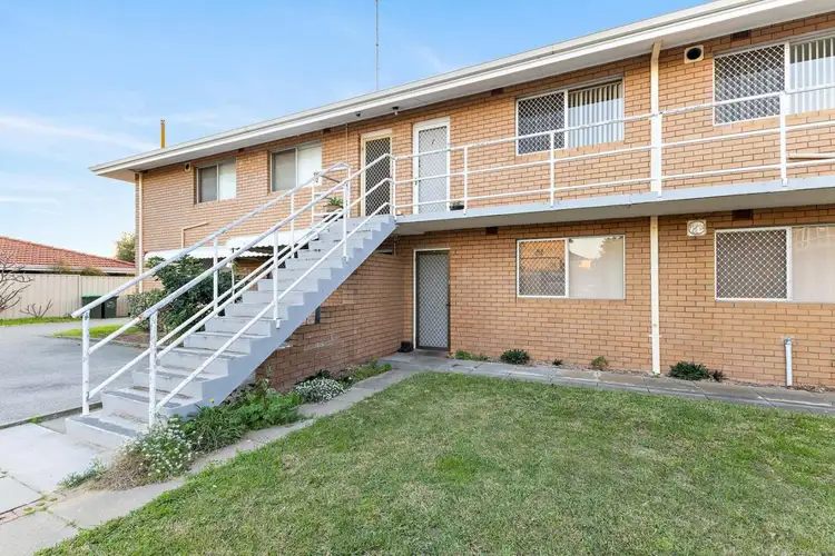 2/35 Coventry Road, Shoalwater WA 6169
