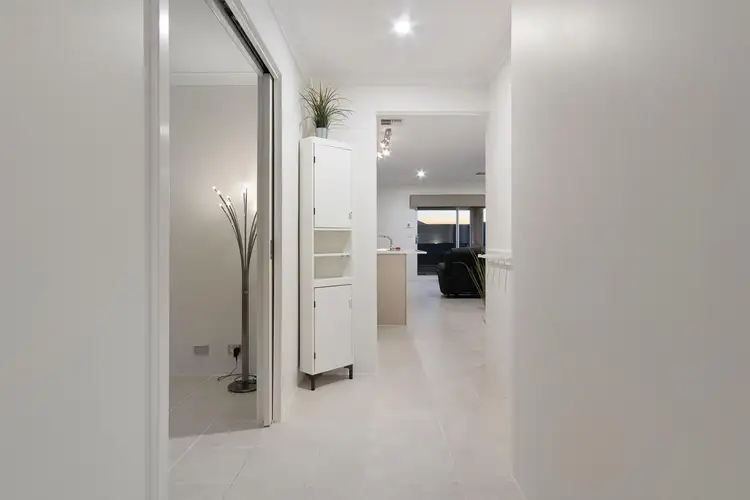 Second view of Homely house listing, 8 Elsinge Link, Baldivis WA 6171