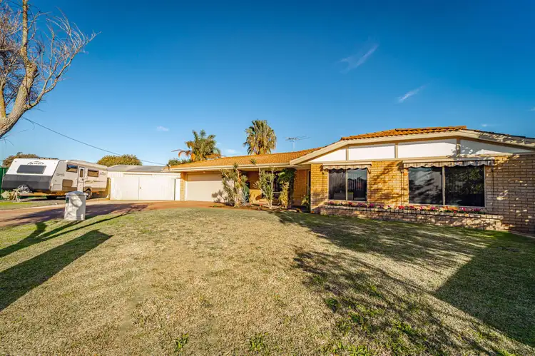 15 Noumea Place, Waikiki WA 6169