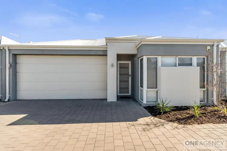 4B Livingstone Way