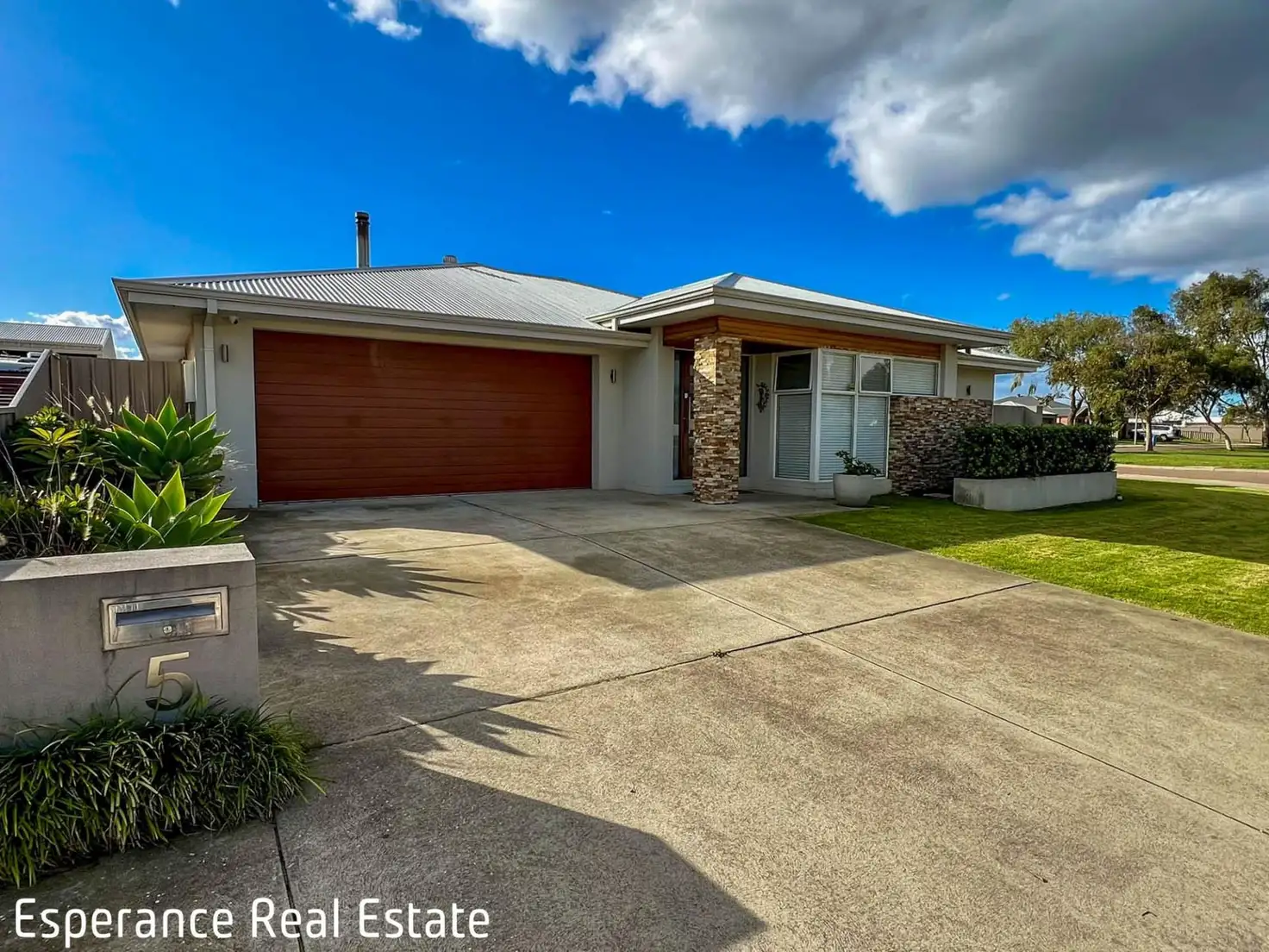 Main view of Homely house listing, 5 Corbett Gate, Castletown WA 6450