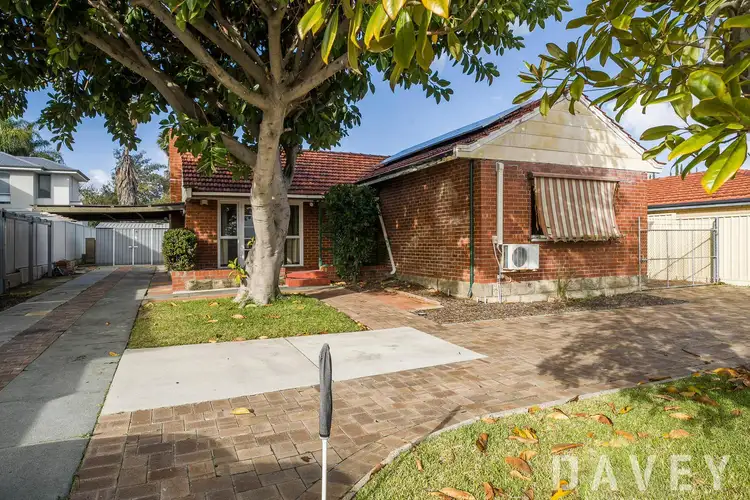 Fifth view of Homely house listing, 314 Harborne Street, Glendalough WA 6016