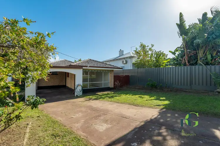 Fifth view of Homely semi-detached listing, 15 & 15A Weld Road, Palmyra WA 6157