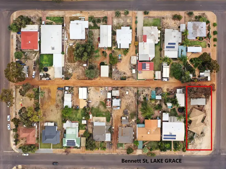Fourth view of Homely semi-detached listing, 18 Bennett Street, Lake Grace WA 6353