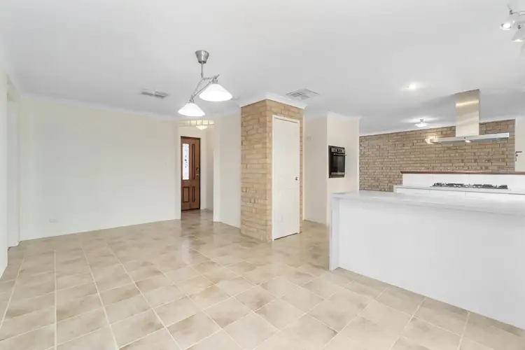 Sixth view of Homely house listing, 2 Skipper Place, Ballajura WA 6066