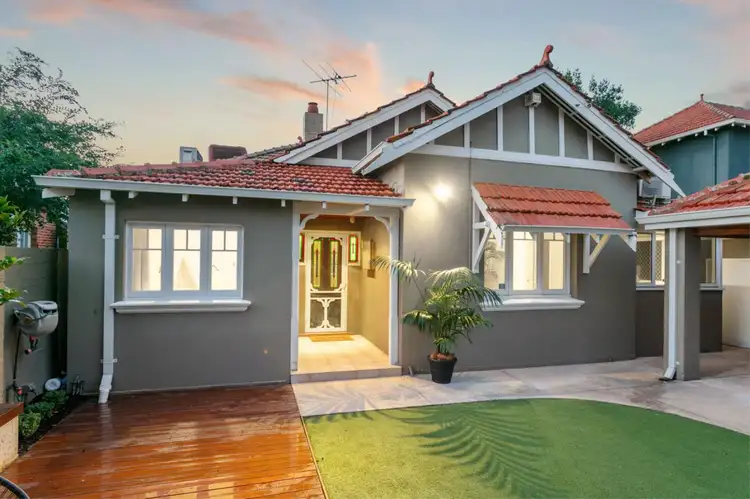 24 Woodstock Street, Mount Hawthorn WA 6016