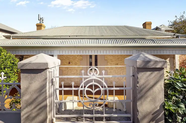 149 Solomon Street, Beaconsfield WA 6162