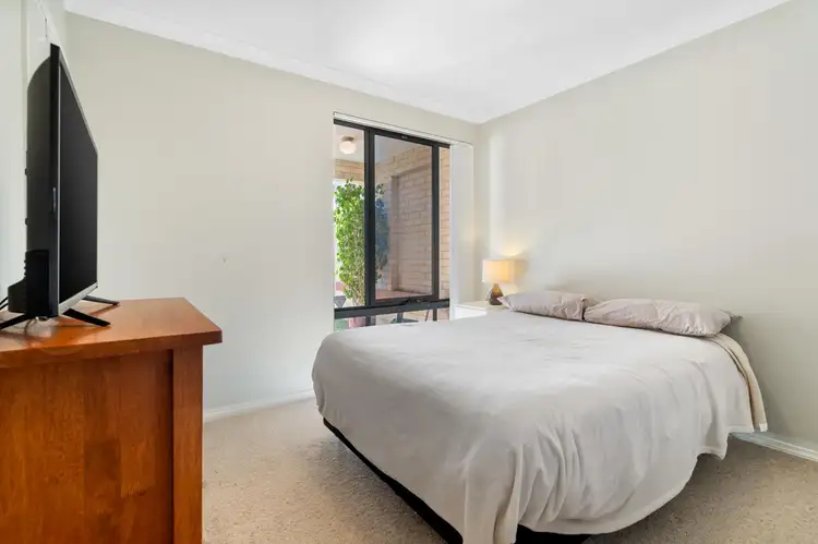 Fifth view of Homely unit listing, 12A Randazzo Way, Yangebup WA 6164