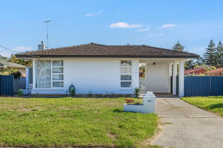 13 Leo Place, Rockingham WA 6168