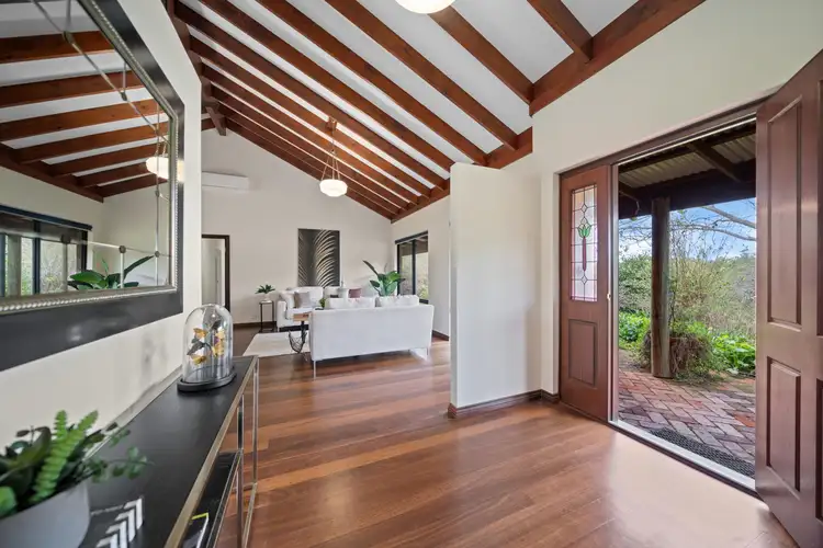 655 Fagan Street, Sawyers Valley WA 6074