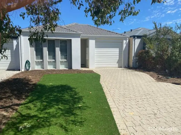 17a Calvert Loop
