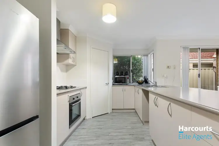 Sixth view of Homely villa listing, 2/23 Bampton Way, Warnbro WA 6169