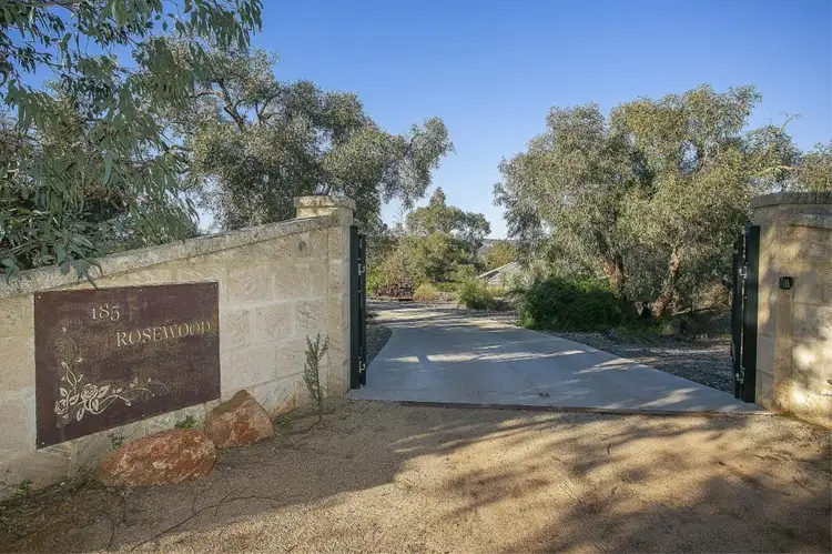 185 Rosewood Drive, Chittering WA 6084