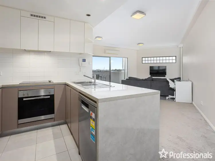 39/23 Junction Boulevard, Cockburn Central WA 6164