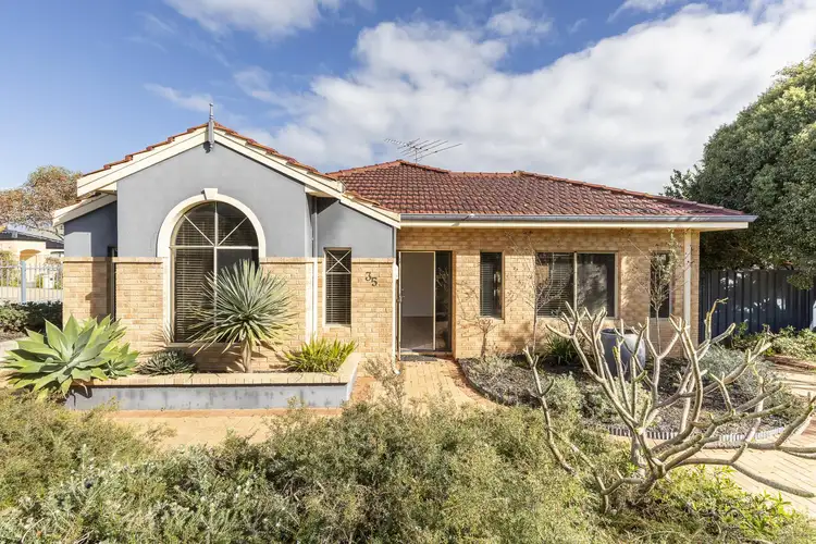 35 Cedarwood Circle, Greenwood WA 6024