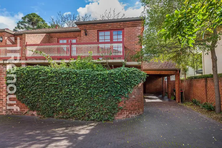 4/7 The Avenue, Crawley WA 6009