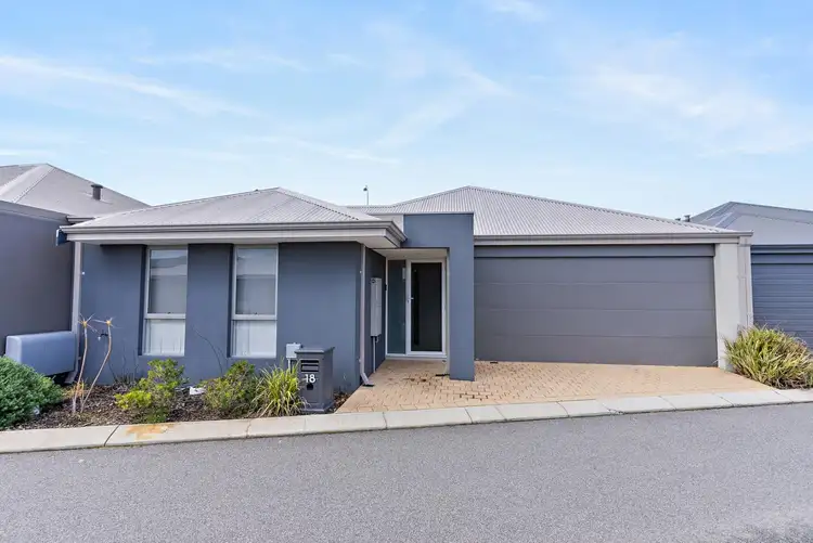 18/1 Whaler Place, Waikiki WA 6169