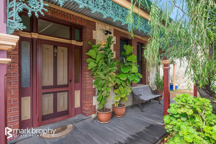 24 Wesley Street, South Fremantle WA 6162
