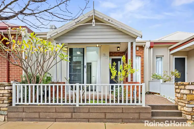 32 Mickle Alley, Ellenbrook WA 6069