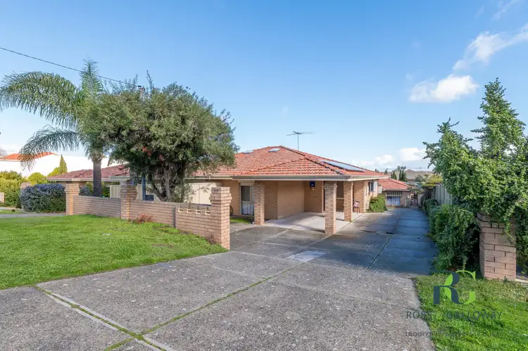 Main view of Homely unit listing, 4/33 Murray Road, Palmyra WA 6157