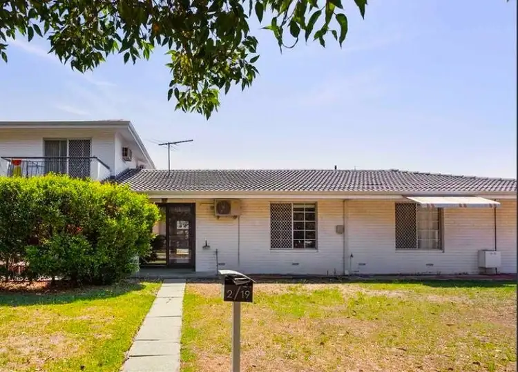 Fifth view of Homely villa listing, 2/19 Wordsworth Avenue, Yokine WA 6060