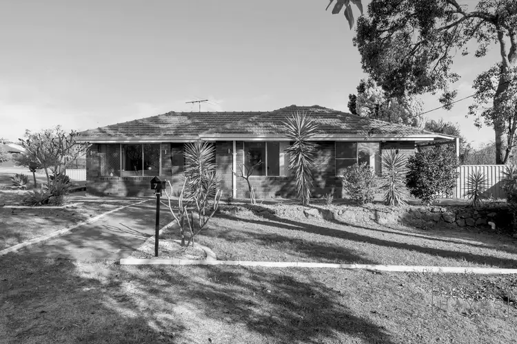 7 Bulla  Street, Lesmurdie WA 6076
