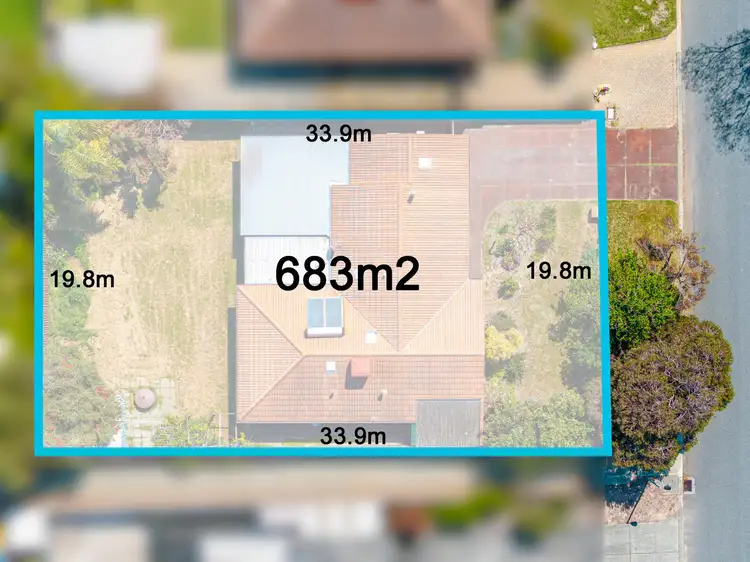 Second view of Homely house listing, 52 Kingston Way, Safety Bay WA 6169