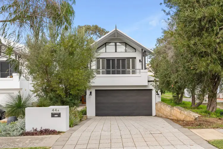 44A Ada Street, Watermans Bay WA 6020