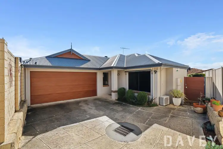 20A Phillips Grove, Innaloo WA 6018