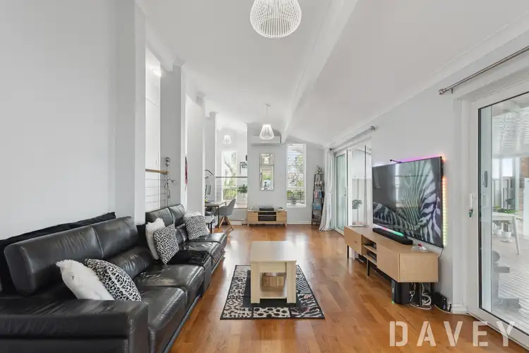 Fifth view of Homely house listing, 20 Castlefern Way, Duncraig WA 6023