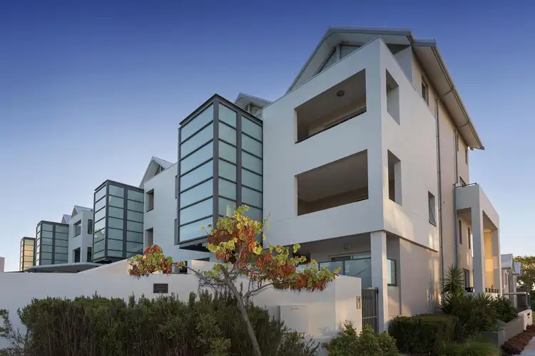 13/28 Banksia Terrace, South Perth WA 6151